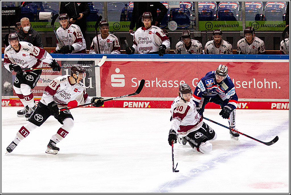PENNY DEL;  Iserlohn Roosters - Koelner Haie; Iserlohn, 13.01.2021